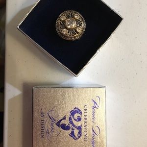 Premier Designs Legacy Ring